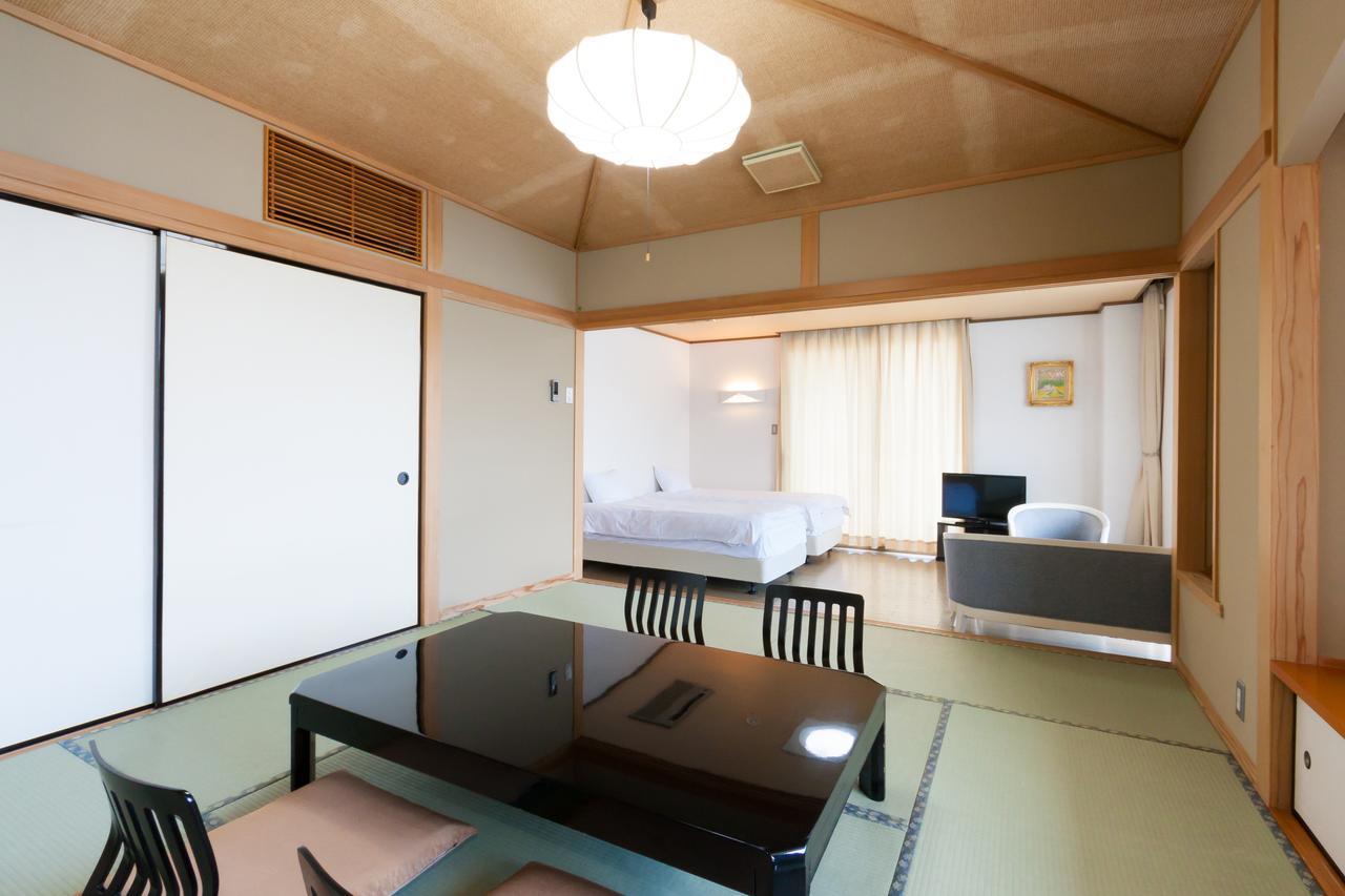 Hotel Matsuura Saiki Exterior foto